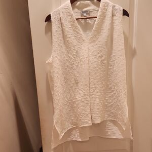 Elegant Xl  Cream Sleeveless Top
